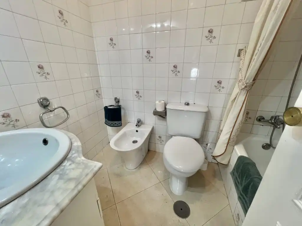 Baño de Piso en venta en Dos Hermanas