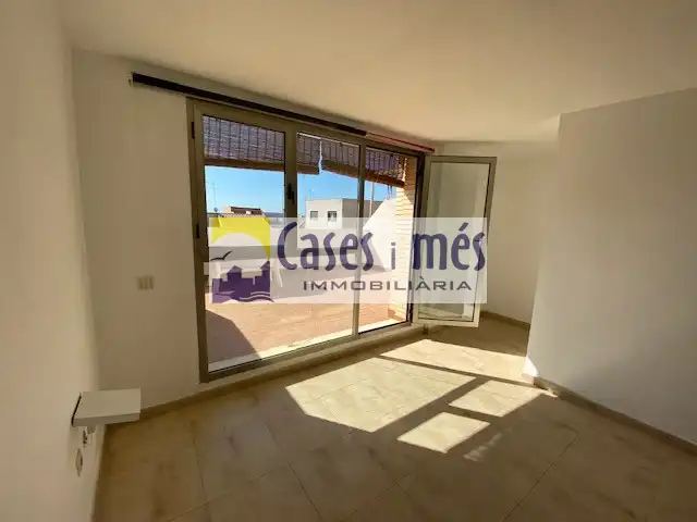 Ático de alquiler en Rafelbuñol / Rafelbunyol con Aire acondicionado, Terraza y Trastero