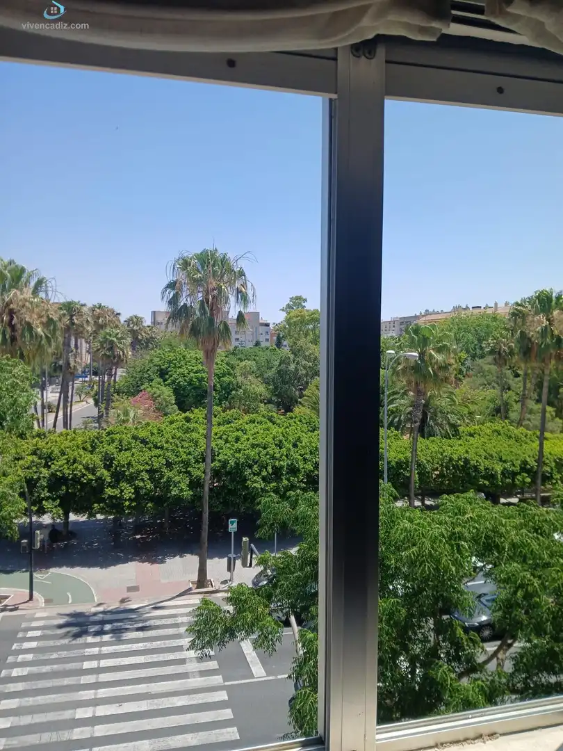 Exterior view of Flat for sale in Cádiz