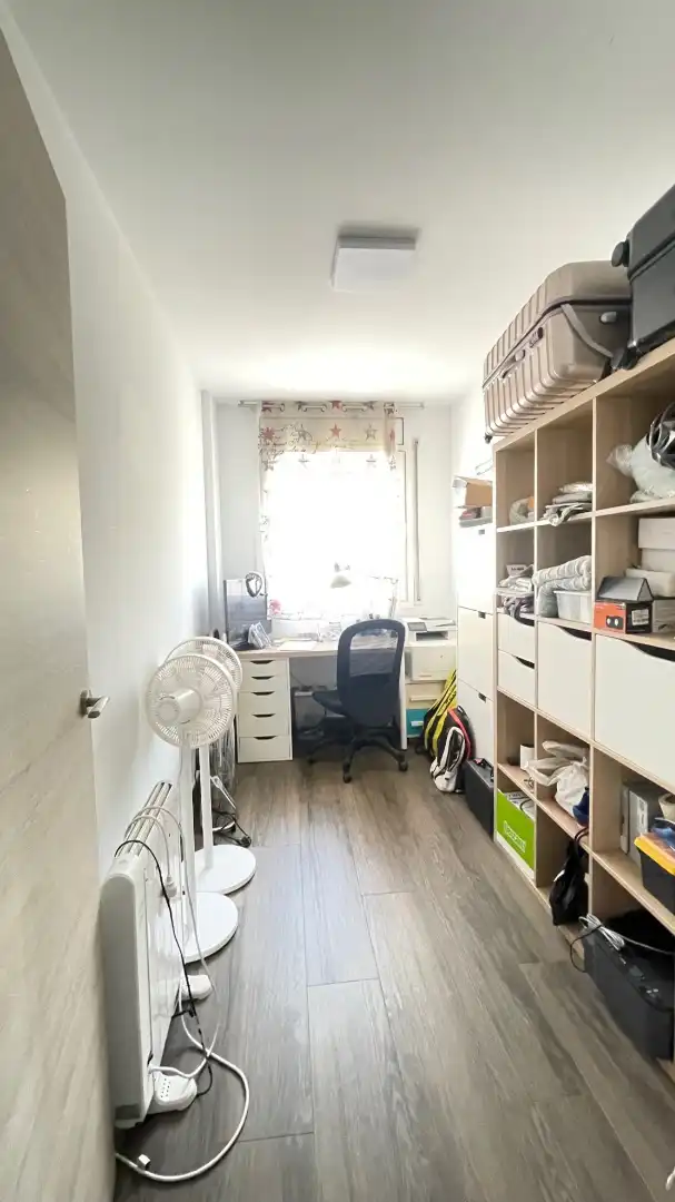 Habitación de Piso en venta en El Prat de Llobregat con Aire acondicionado, Calefacción y Parquet