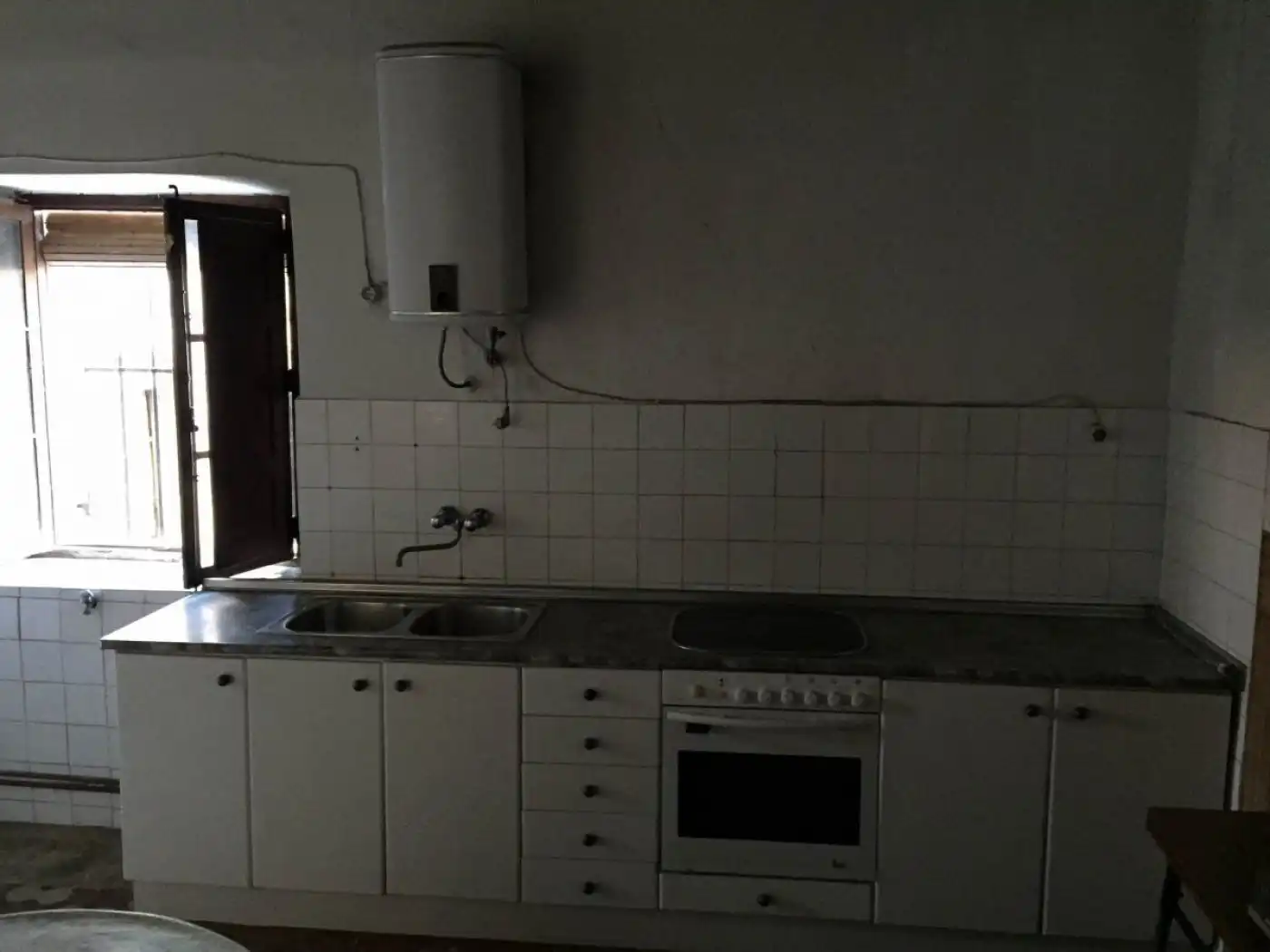 Cuina de Finca rústica en venda en Bercero amb Calefacció
