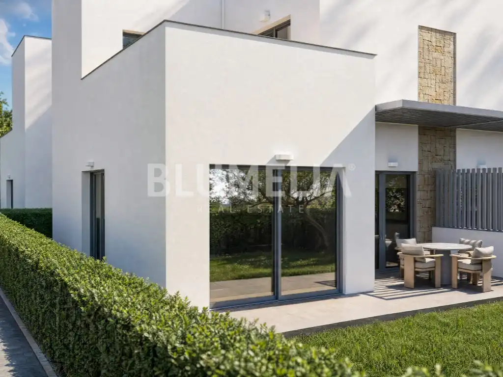 Terrassa de Apartament en venda en Oliva amb Aire condicionat, Calefacció i Jardí privat