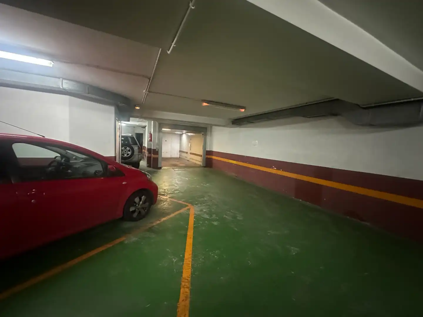 Aparcament amb ascensor en venda a Rúa de Gómez Ulla, imagen 7