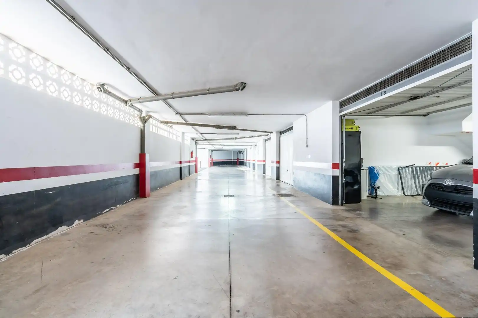 Parking de Casa adosada en venta en Granadilla de Abona con Terraza y Balcón