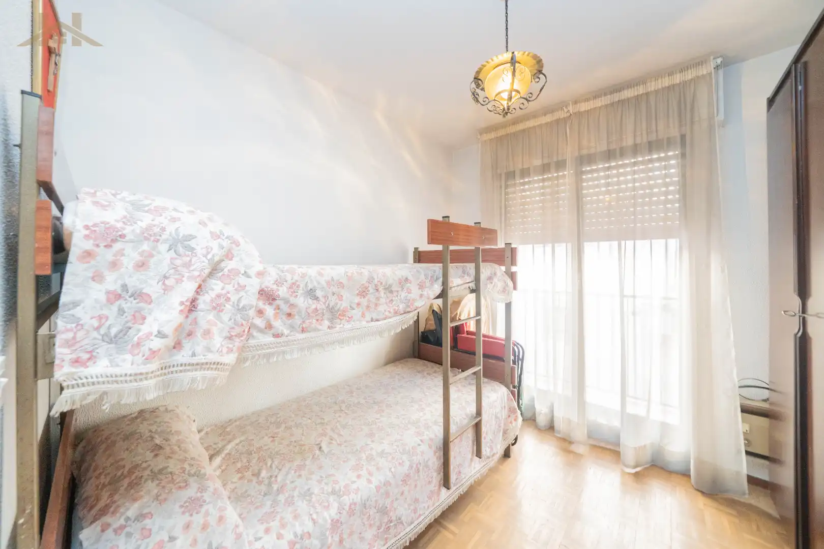 Habitación de Piso en venta en San Lorenzo de El Escorial con Calefacción
