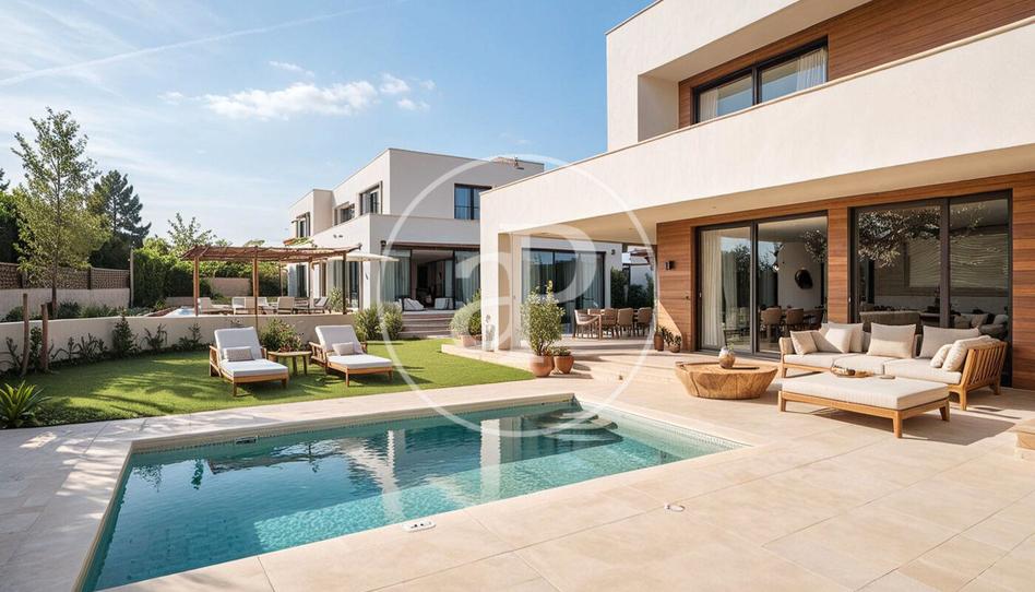 Foto 1 de Casa adosada en venta en C. del Abeto, 8, Valdemarín, Madrid