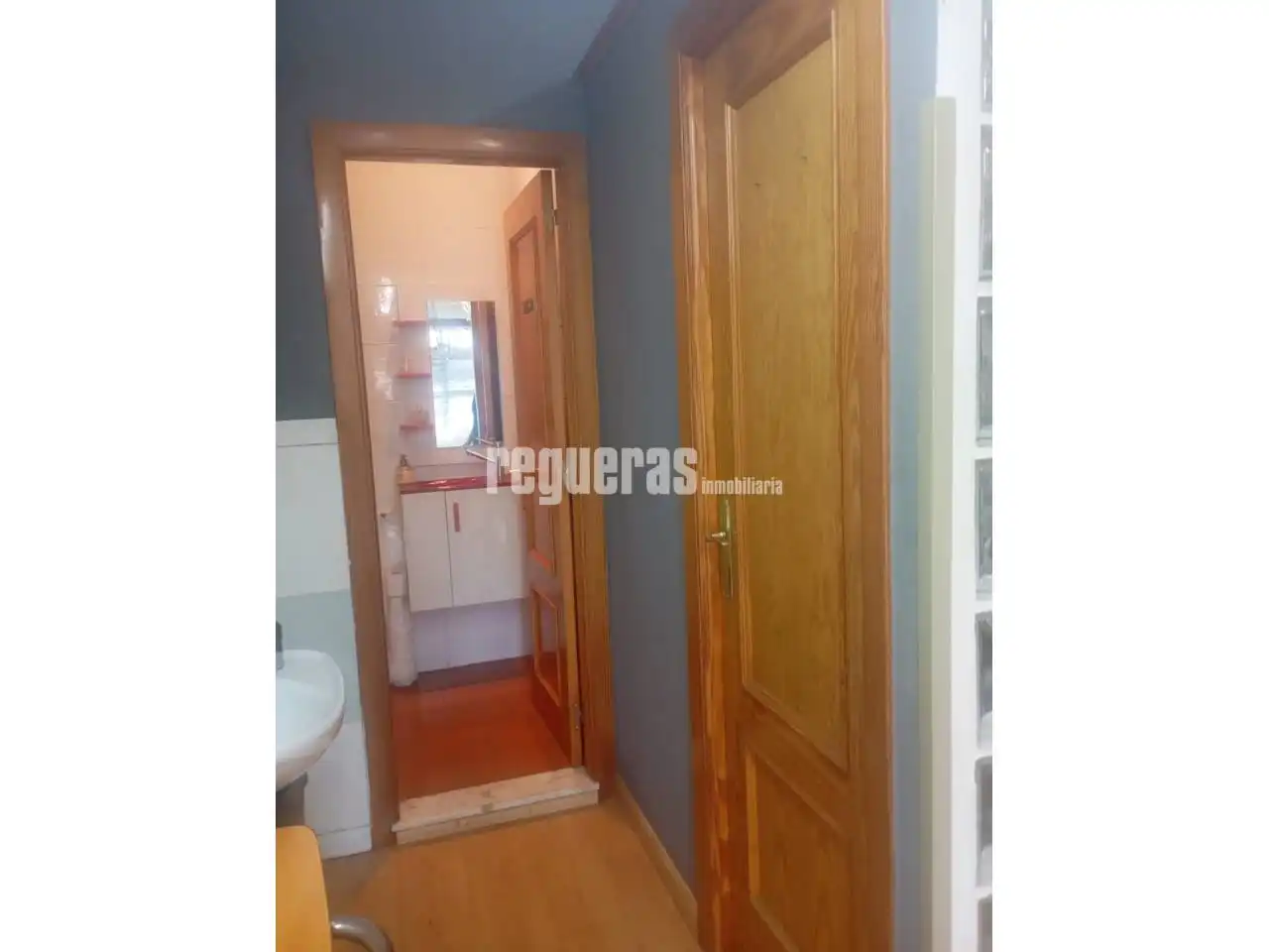 Bedroom of Commercial properties for sale in Corvera de Asturias