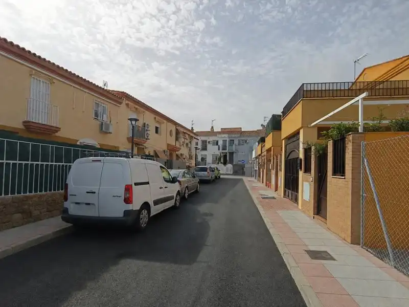 Vista exterior de Piso en venta en Pulianas con Aire acondicionado y Parquet