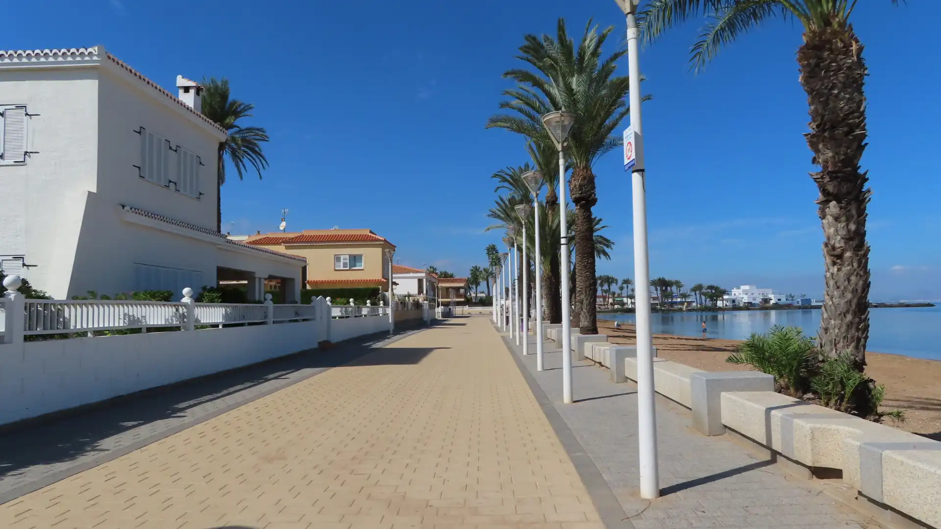 Vista exterior de Casa adosada en venta en Mar Menor de Cartagena – Cabo de Palos