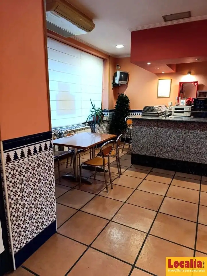 Local comercial en venda a Centro, imagen 3