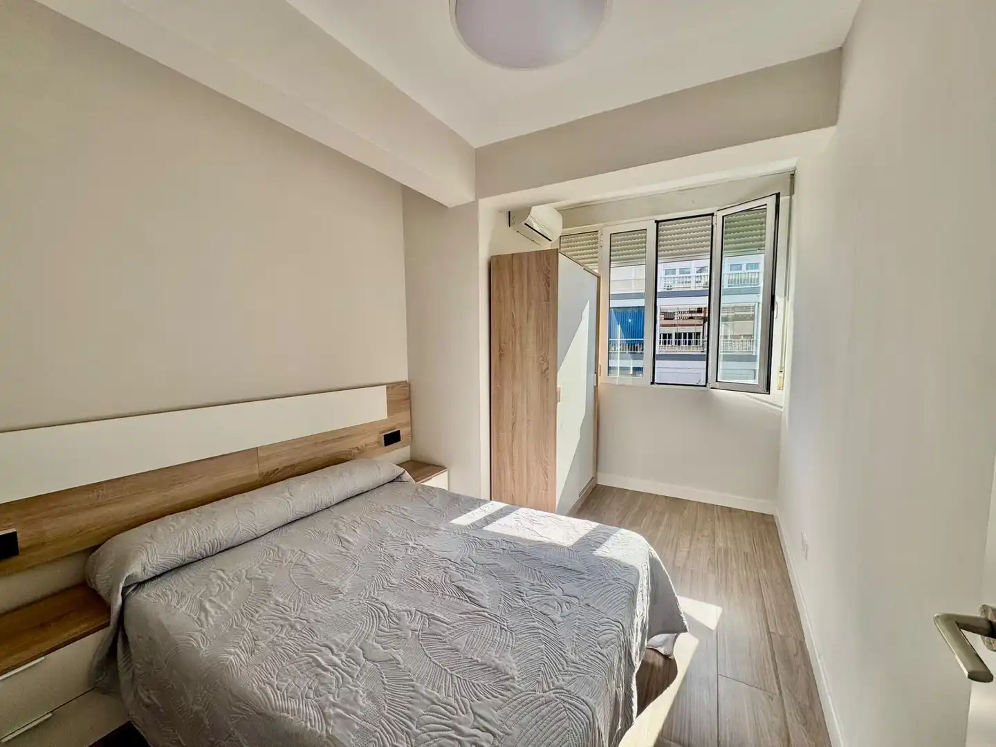 Wohnung mit Aufzug zum Verkauf in Avenida Condes de San Isidro 2, imagen 26