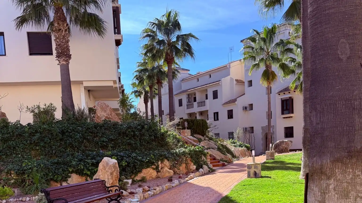 Vista exterior de Pis en venda en Orihuela amb Aire condicionat, Terrassa i Traster