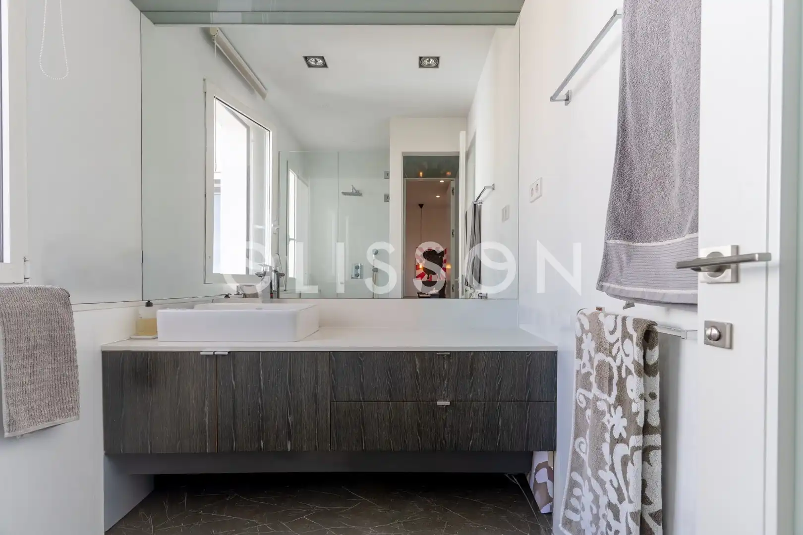 Baño de Ático en venta en Madrid con Aire acondicionado, Calefacción y Terraza