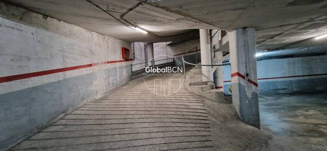 Garaje en Venta en Carrer de Vallparda en Collblanc