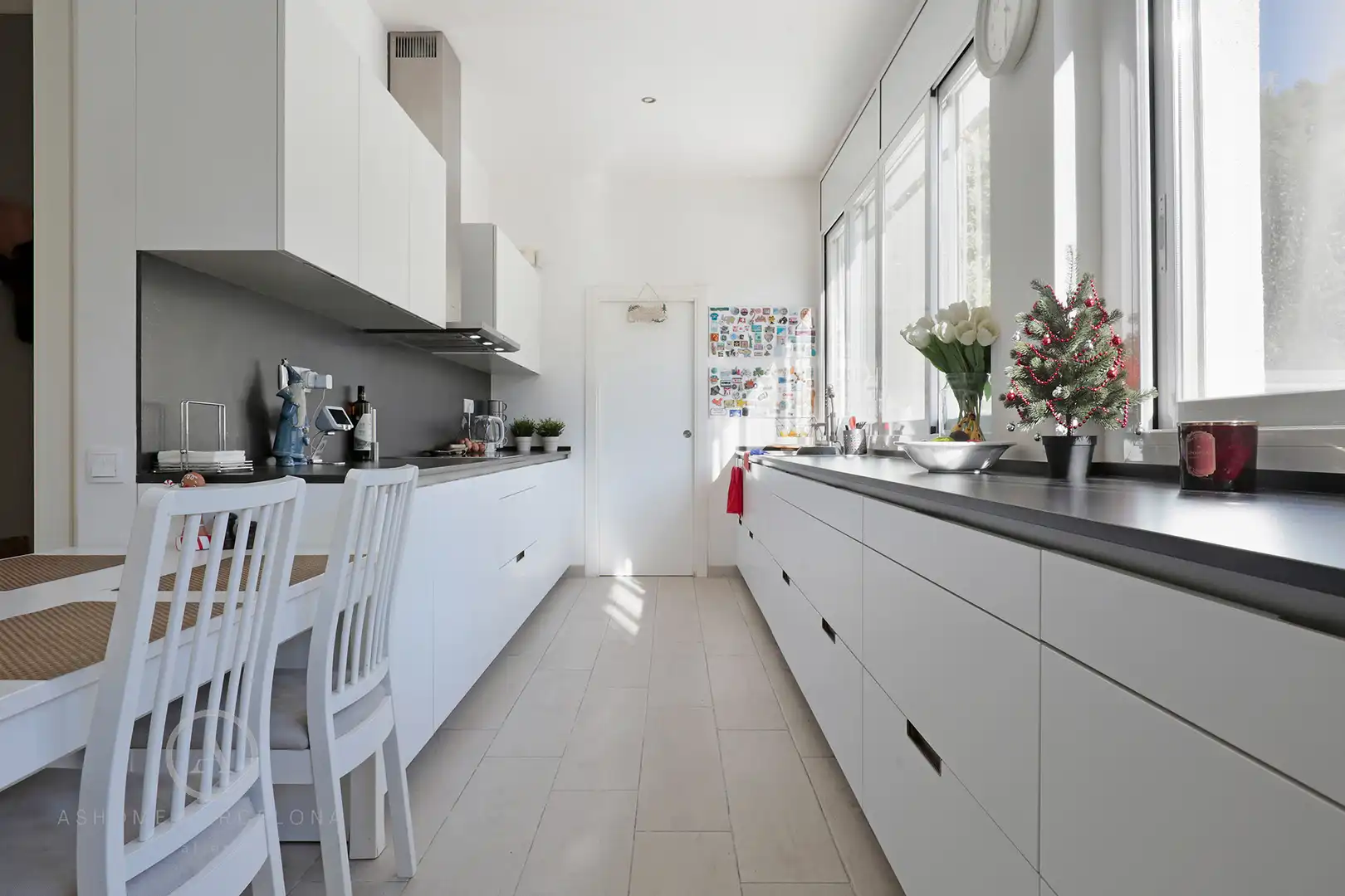 Cocina de Casa o chalet en venta en Castelldefels con Aire acondicionado, Jardín privado y Terraza