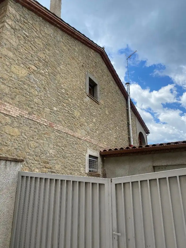 Vista exterior de Casa adosada en venda en Castellterçol