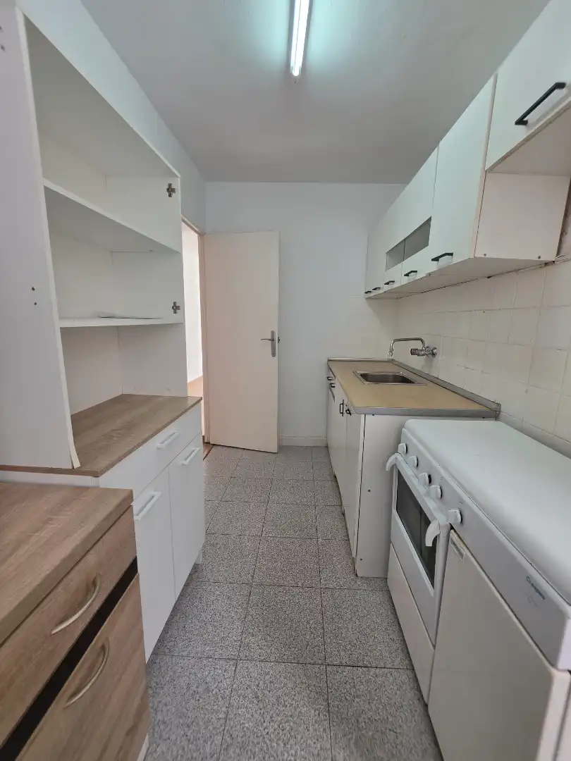 Cocina de Piso de alquiler en Málaga con Balcón