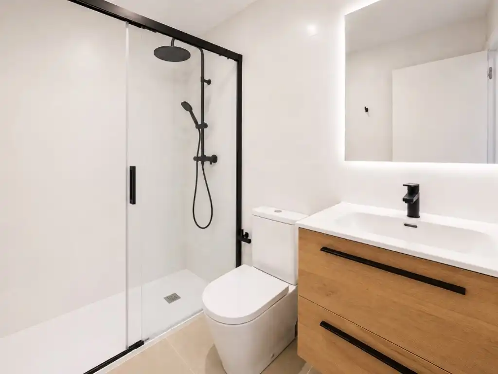 Baño de Piso en venta en Vilafranca del Penedès con Aire acondicionado, Calefacción y Horno