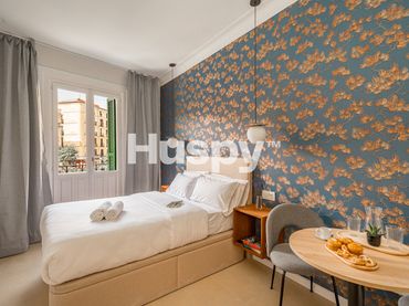 Residencial amb ascensor en venda a Plaza de Lavapiés