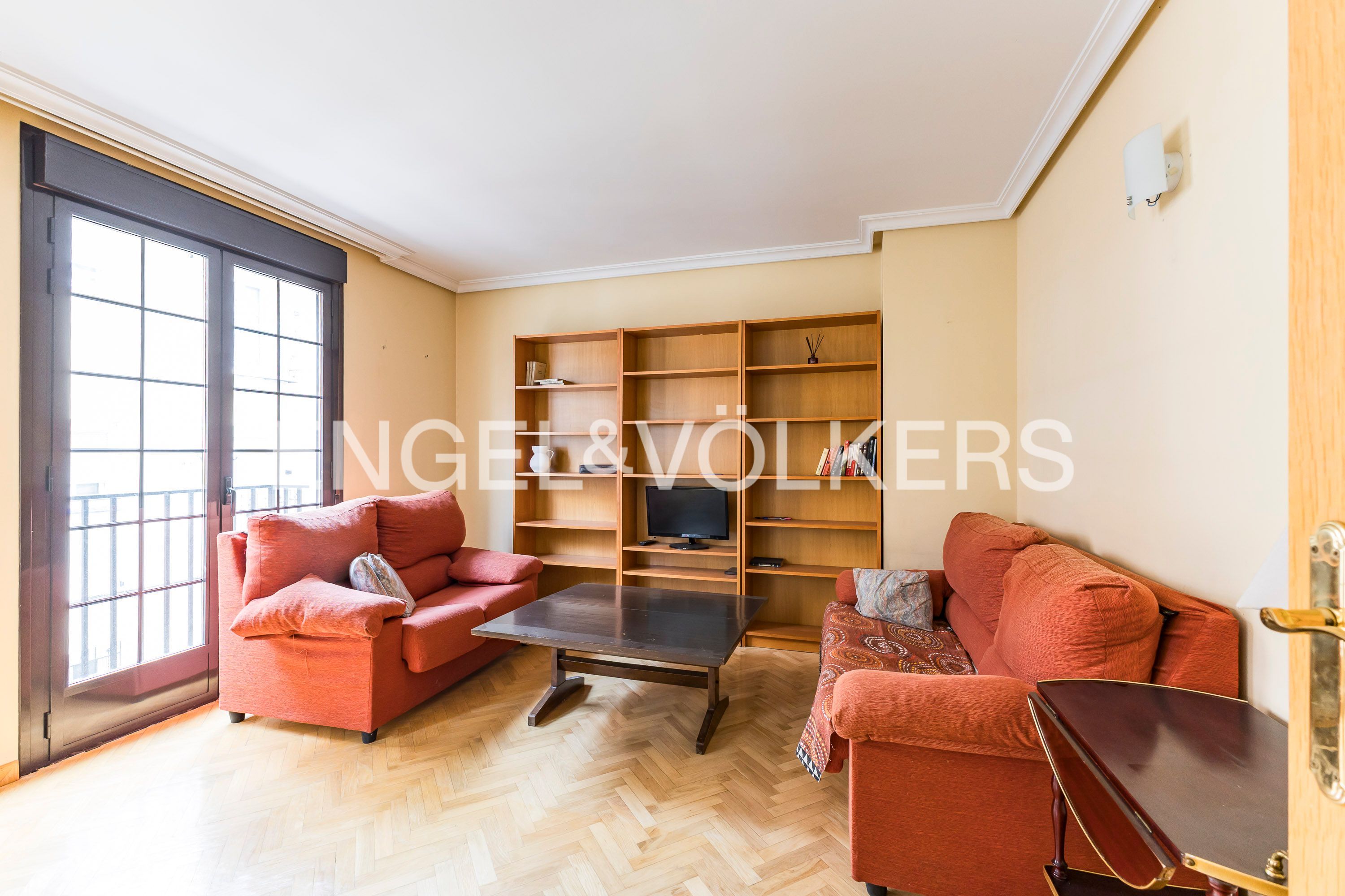 Sala de estar de Piso en venta en  Madrid Capital con Aire acondicionado, Calefacción y Parquet