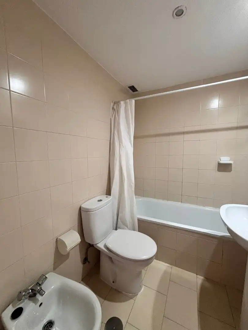 Baño de Dúplex en venta en Sevilla con Aire acondicionado, Calefacción y Terraza