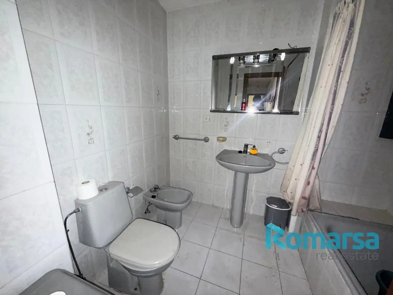 Baño de Piso en venta en El Barraco  con Terraza y Amueblado