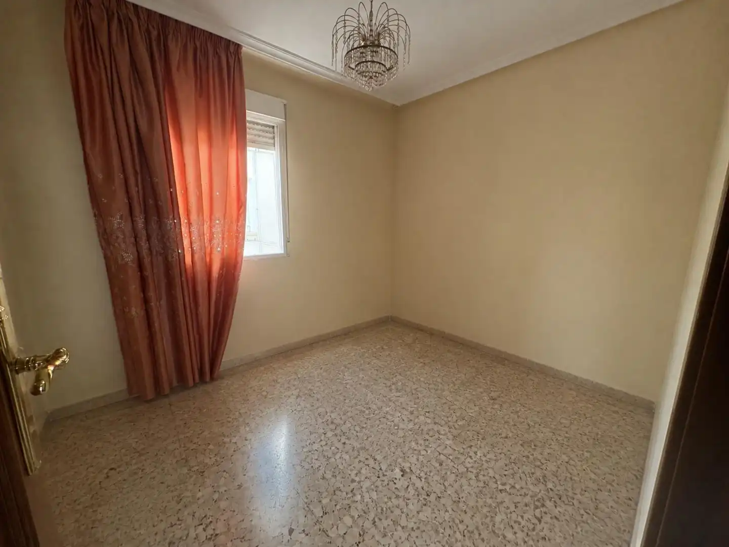 Habitación de Ático en venta en Jaén
