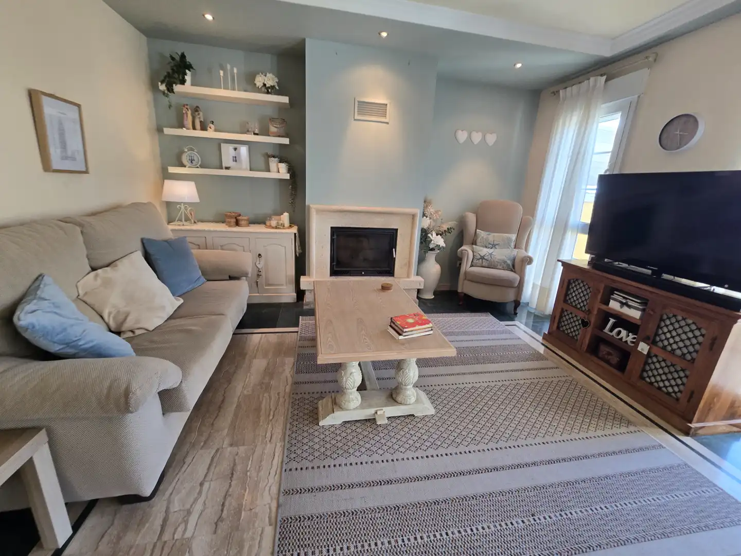 Sala d'estar de Casa o xalet en venda en Mijas amb Aire condicionat, Calefacció i Jardí privat