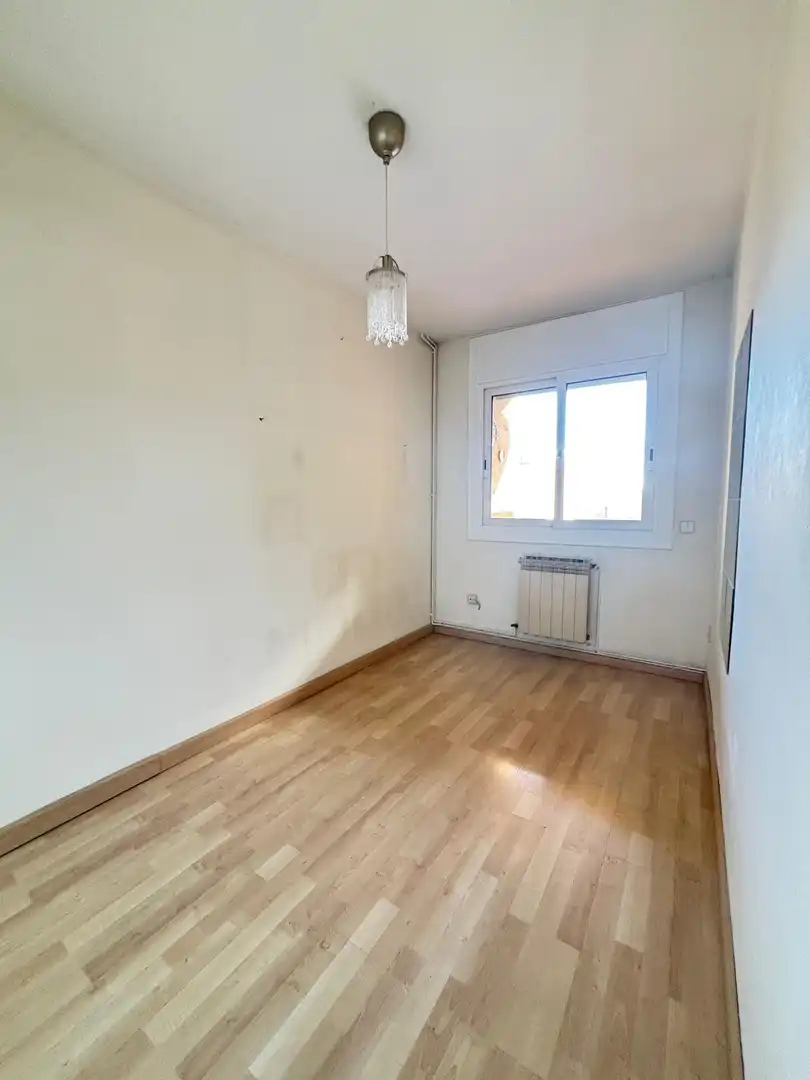 Dormitori de Casa adosada en venda en Granollers amb Aire condicionat, Calefacció i Jardí privat