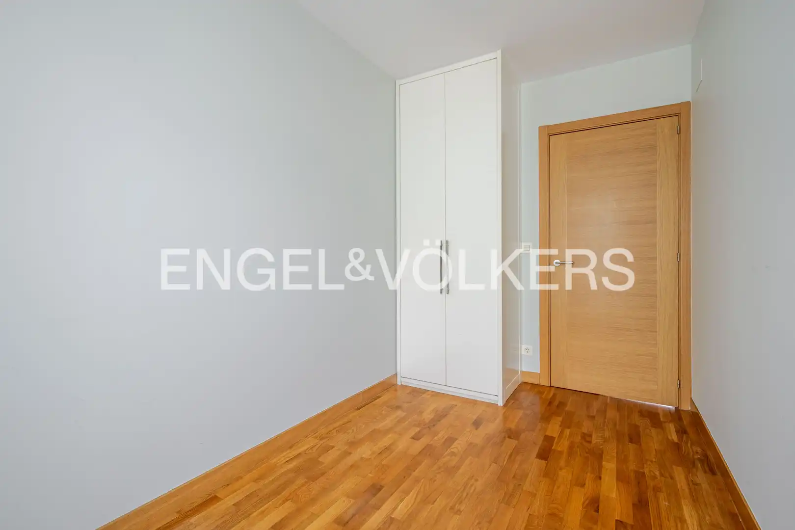 Schlafzimmer von Wohnung zum Verkauf in Donostia - San Sebastián  mit Heizung, Terrasse und Schwimmbad