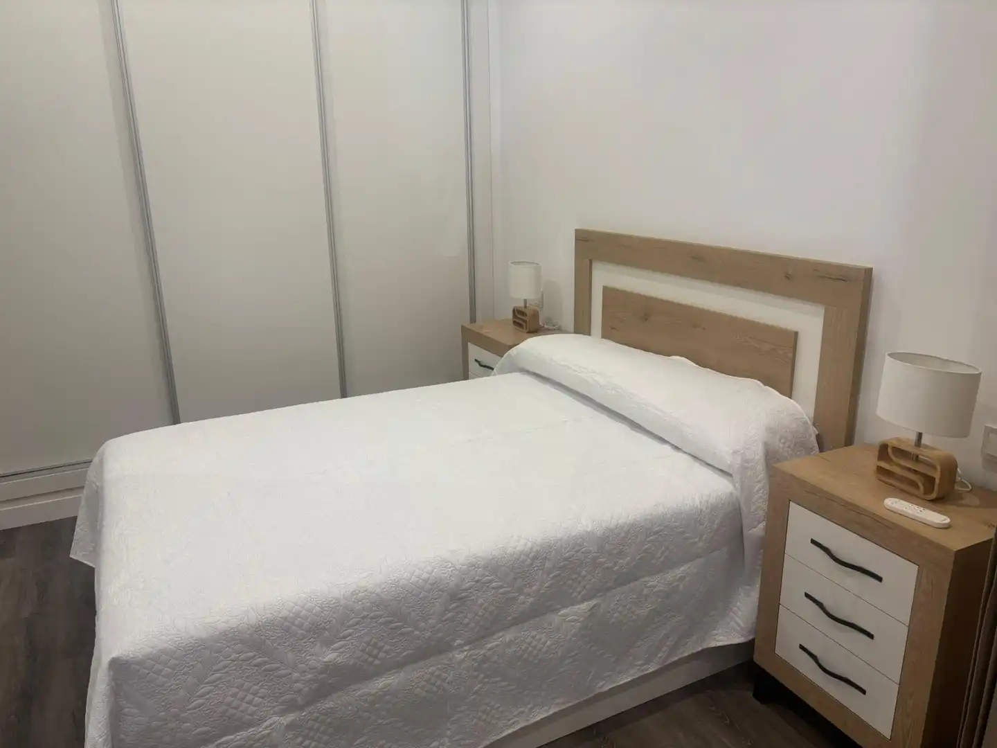 Dormitori de Loft de lloguer en Córdoba amb Aire condicionat i Moblat