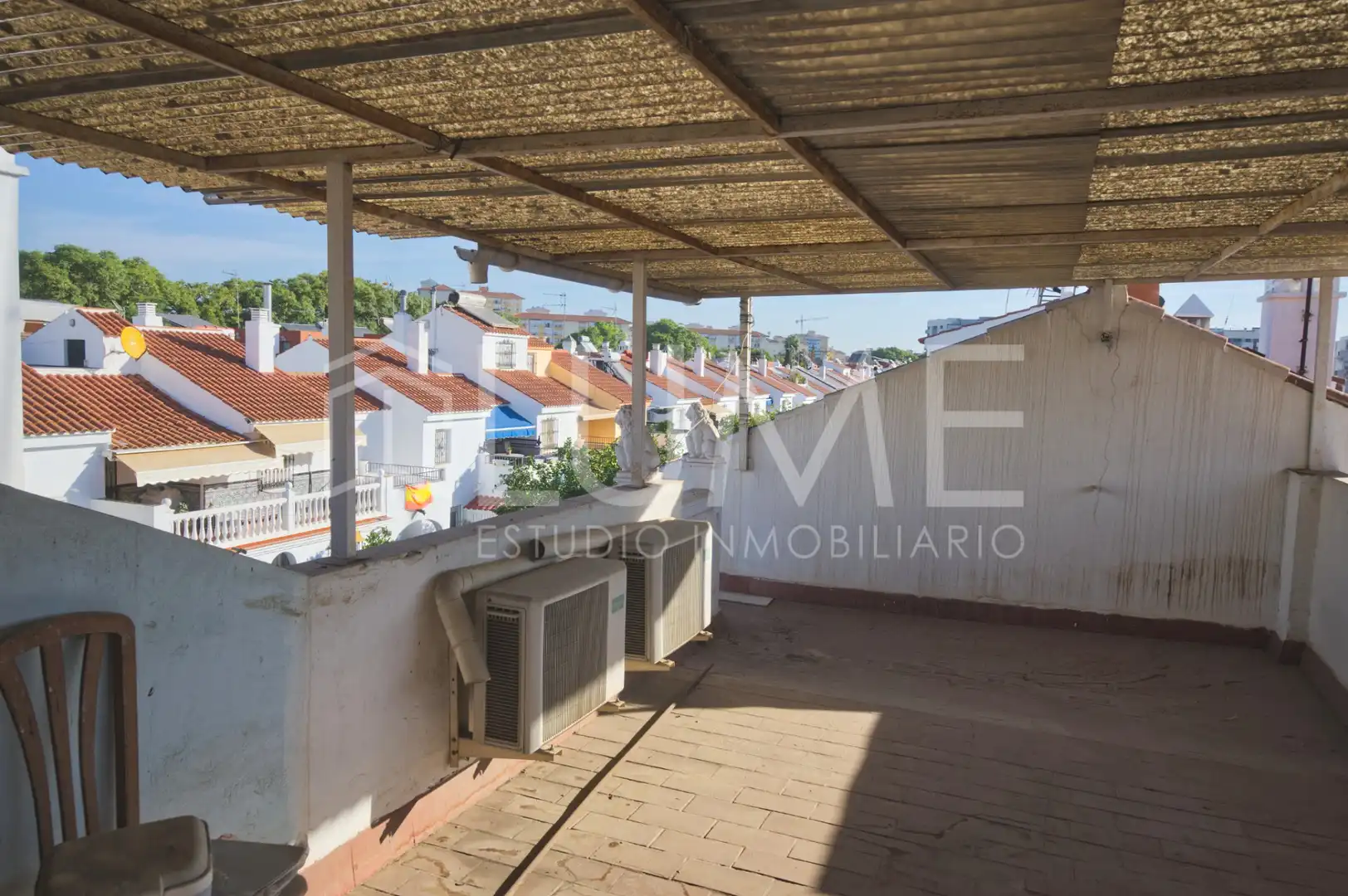 Reihenhaus mit Terrasse zum Verkauf in Calle Yakarta, imagen 24