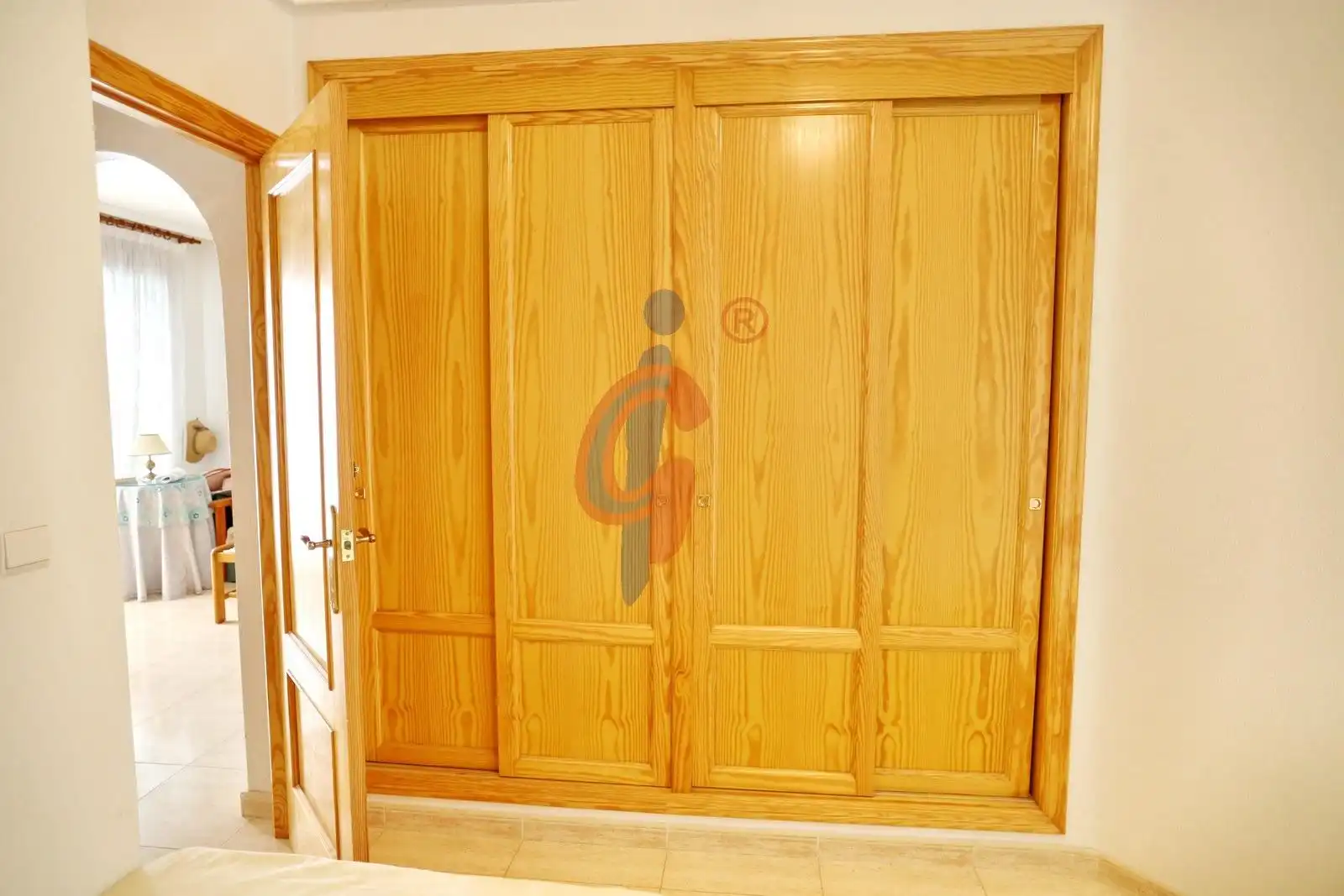 Apartamento en venta en Guardamar del Segura con Terraza, Amueblado y Piscina comunitaria