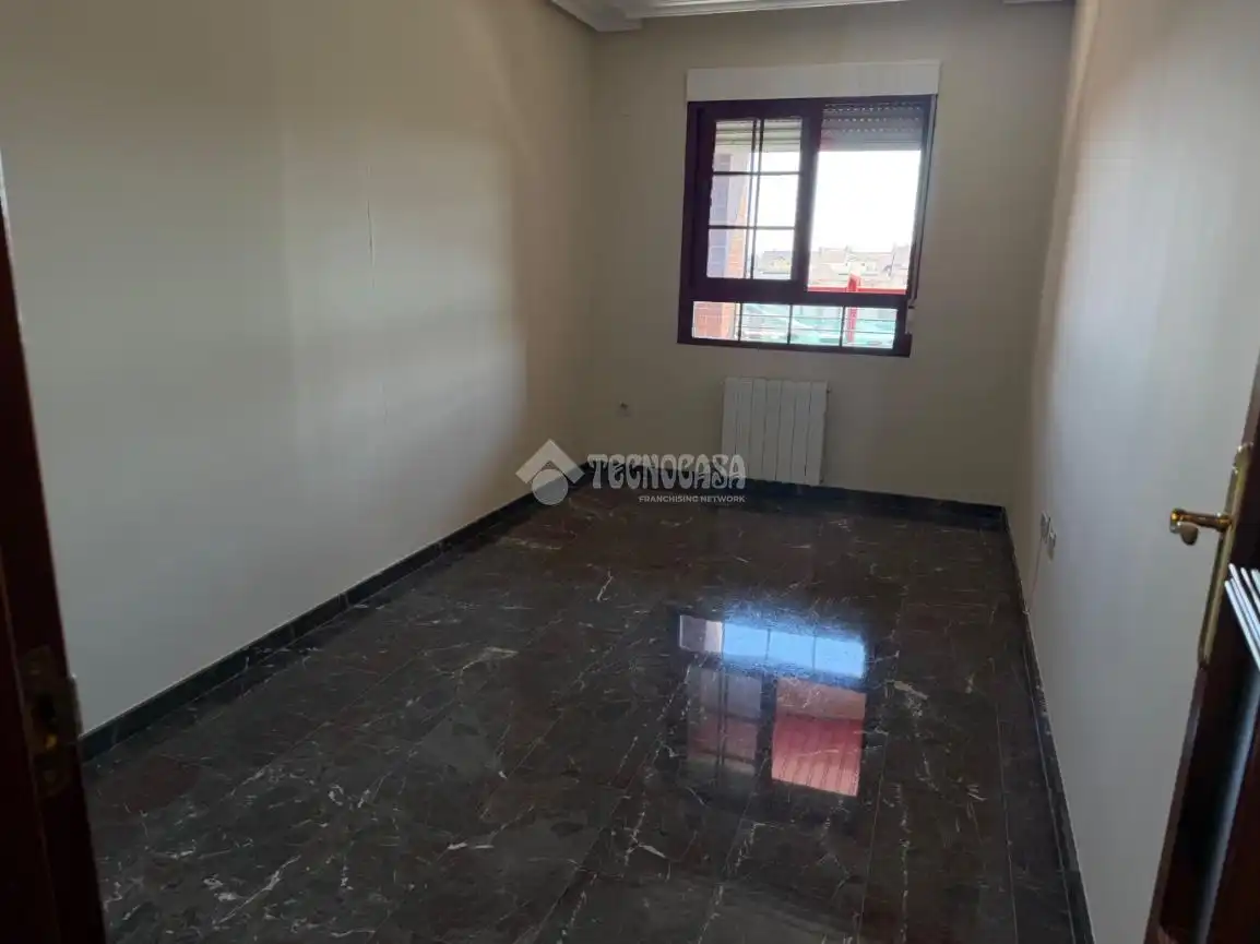 Schlafzimmer von Wohnung zum Verkauf in Jaén mit Terrasse