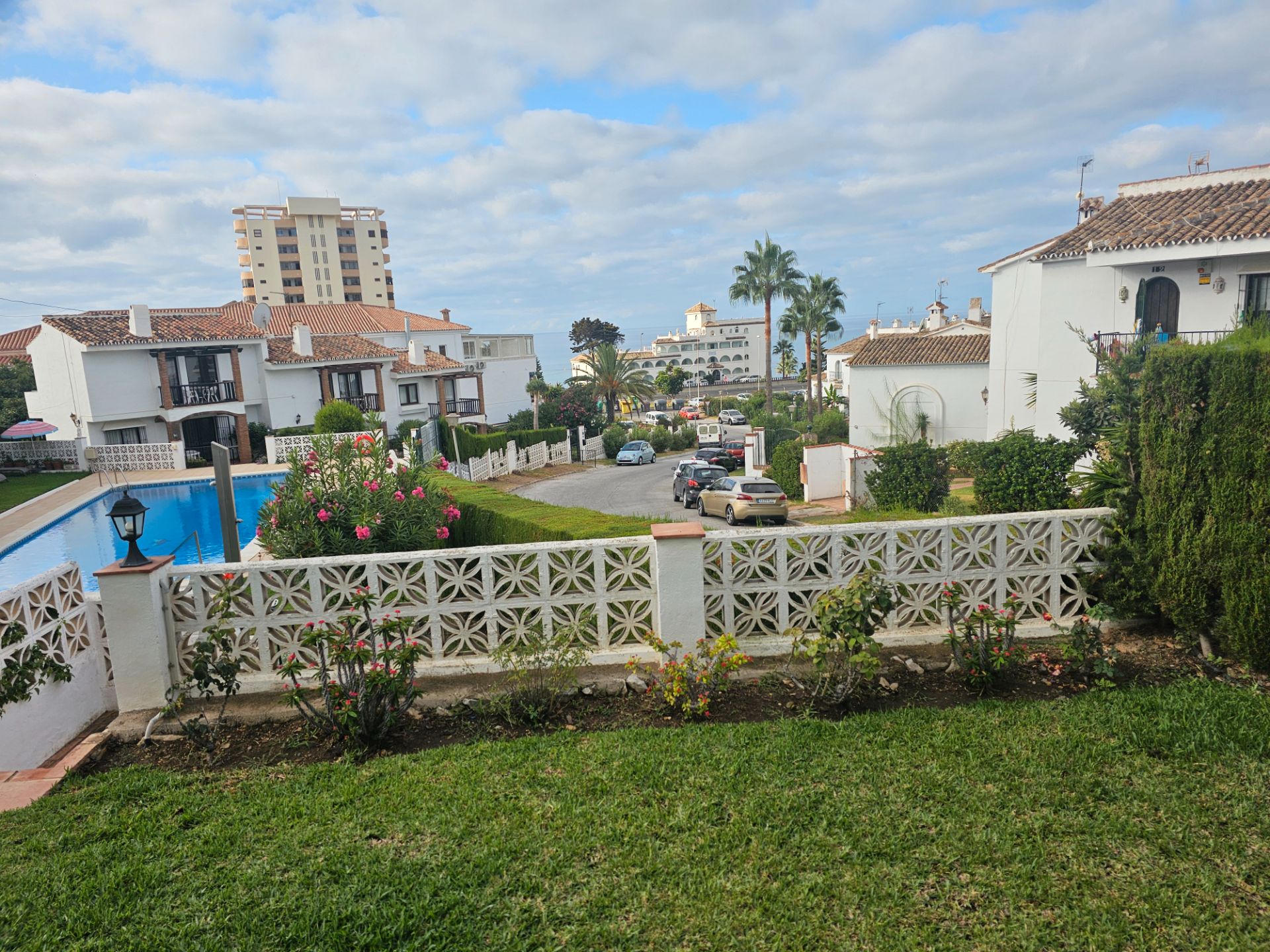Jardí de Apartament en venda en Mijas amb Aire condicionat, Terrassa i Moblat