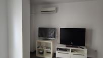 Sala d'estar de Apartament en venda en Andújar amb Aire condicionat, Calefacció i Parquet