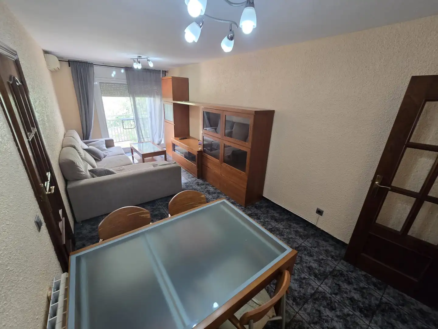 Wohnzimmer von Dachboden zum Verkauf in Barcelona mit Klimaanlage, Heizung und Möbliert