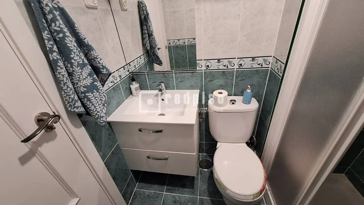 Bany de Pis en venda en Alcalá de Henares amb Calefacció, Terrassa i Traster