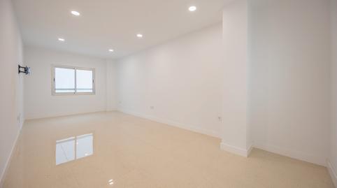 Foto 2 de Pis de lloguer a Calle Juan Manuel Durán González, Santa Catalina - Canteras, Las Palmas de Gran Canaria