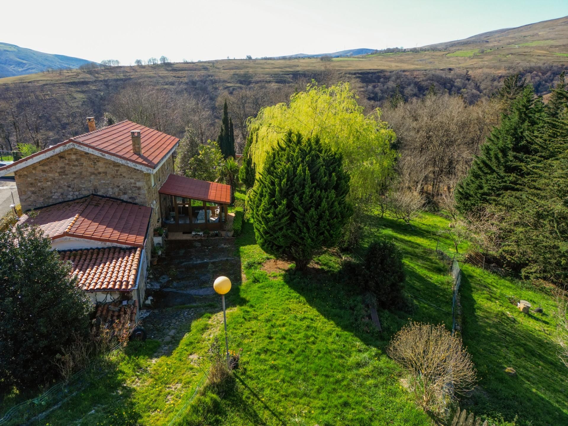 Country house zum Verkauf in Lugar LA ISILLA