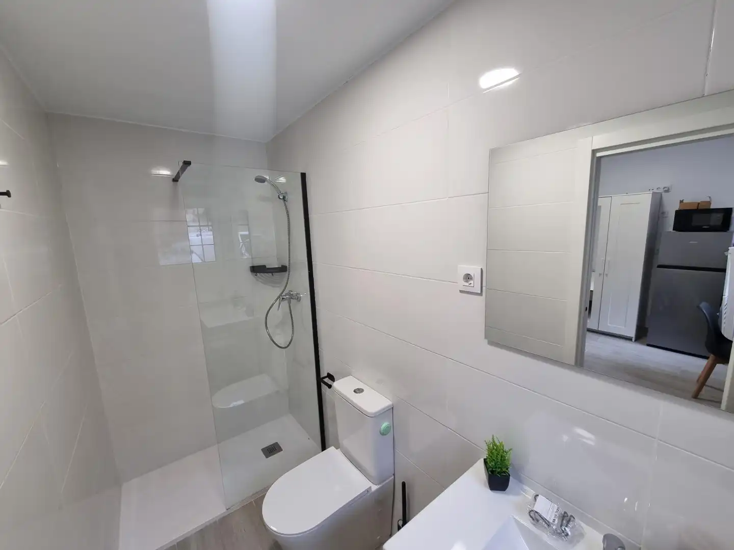 Baño de Piso para compartir en Alcorcón con Calefacción