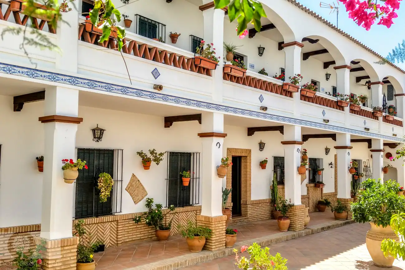 Außenansicht von Gebäude zum Verkauf in Ayamonte