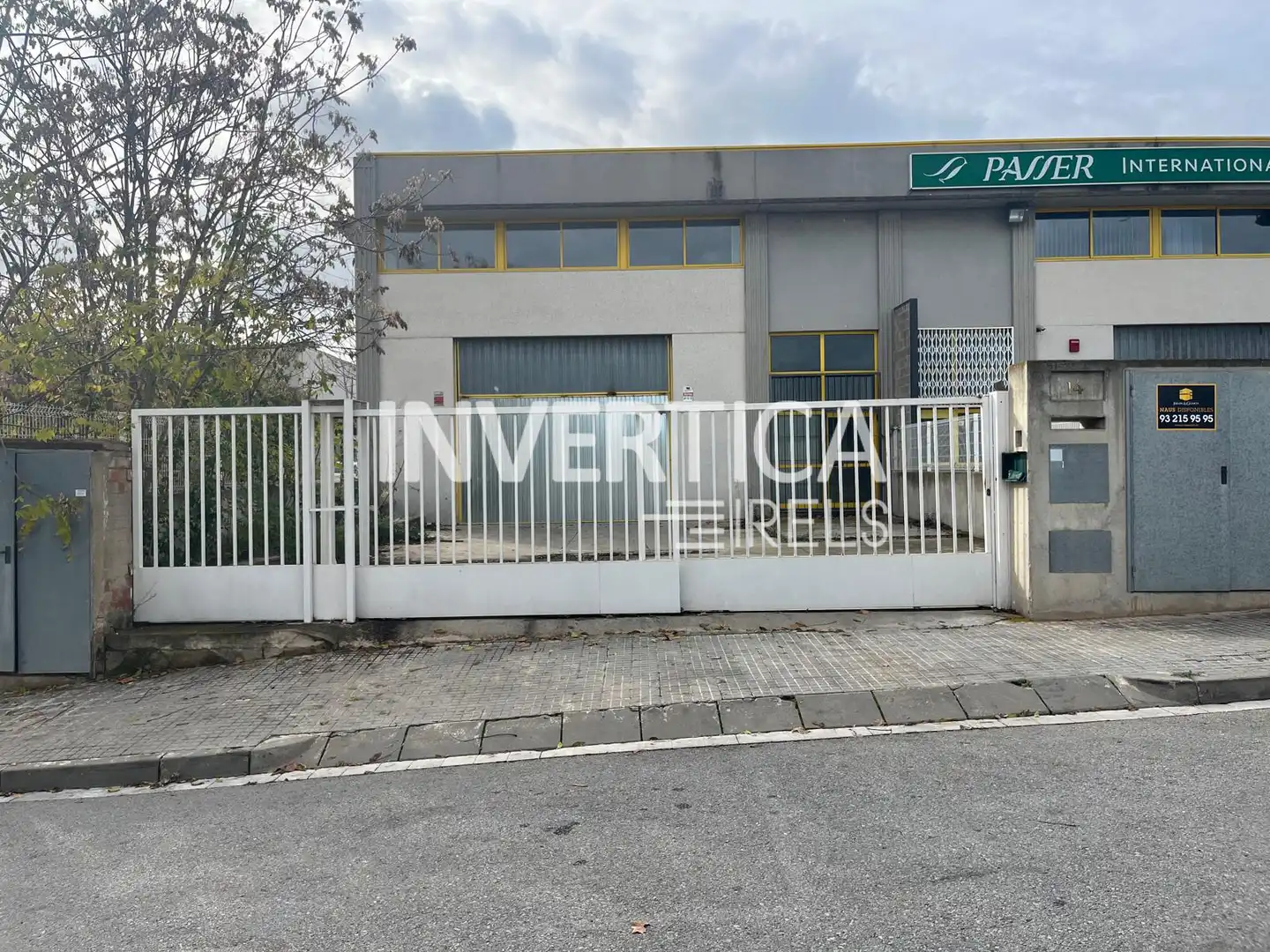 Nave industrielle à louer à Carrer de la Farigola 14