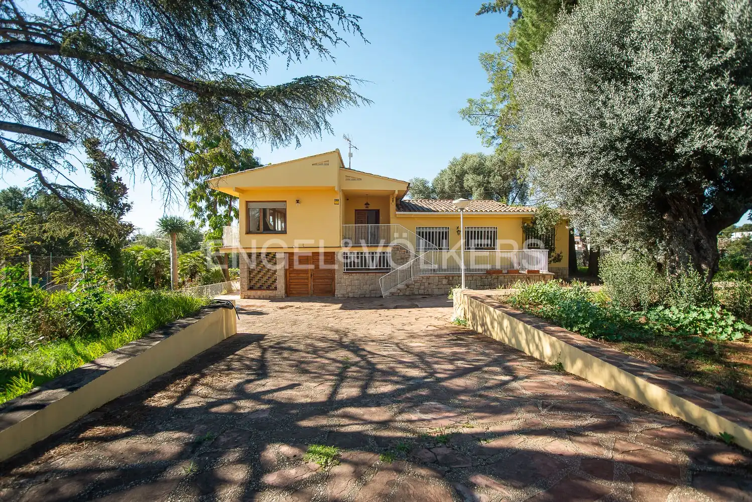 Vista exterior de Casa o chalet en venta en Vila-real con Aire acondicionado, Calefacción y Jardín privado