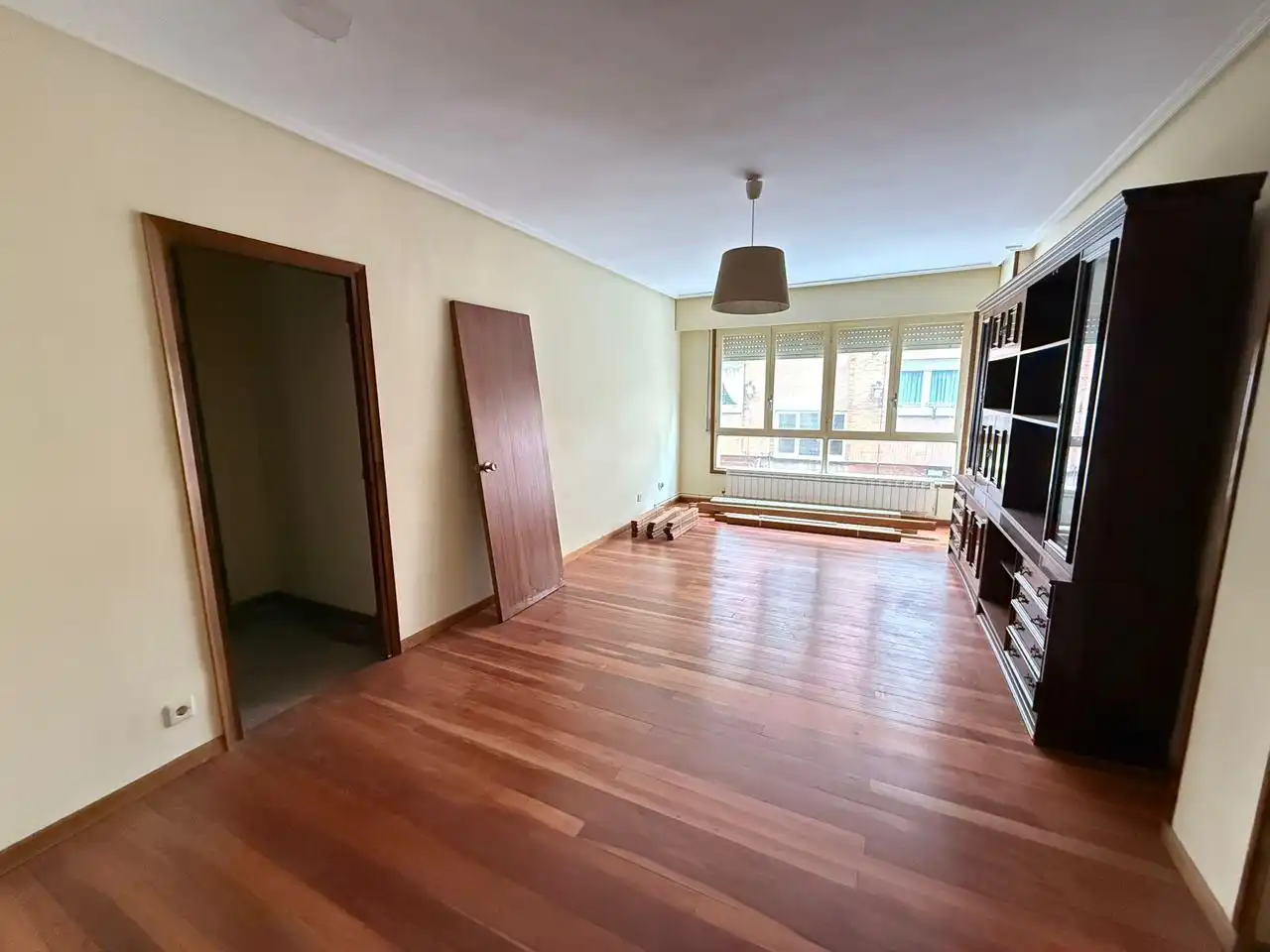 Living room of Flat for sale in Castro-Urdiales  with Heating, Storage room and Balcony