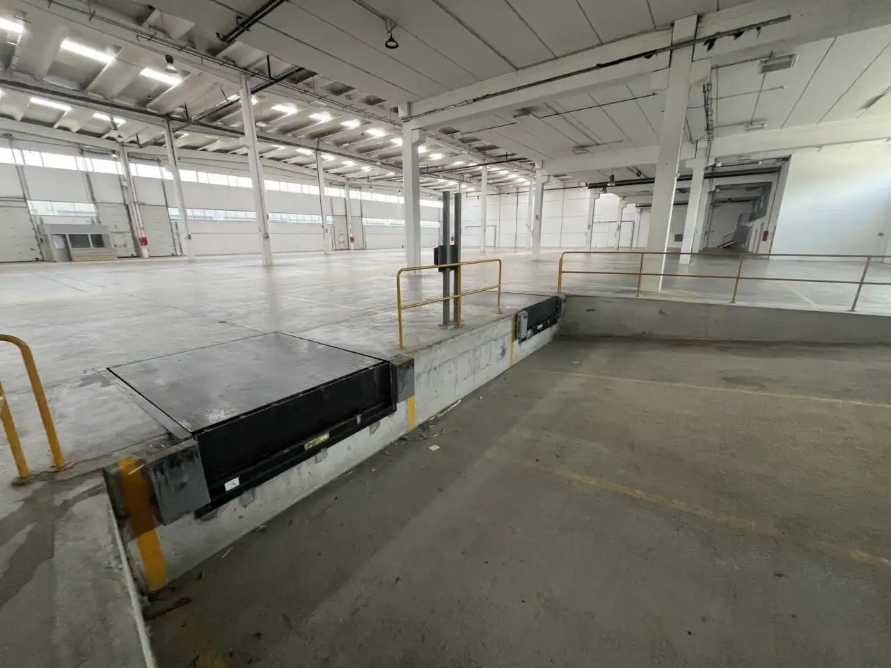 Fabrikhallen zur Miete in Llinars del Vallès