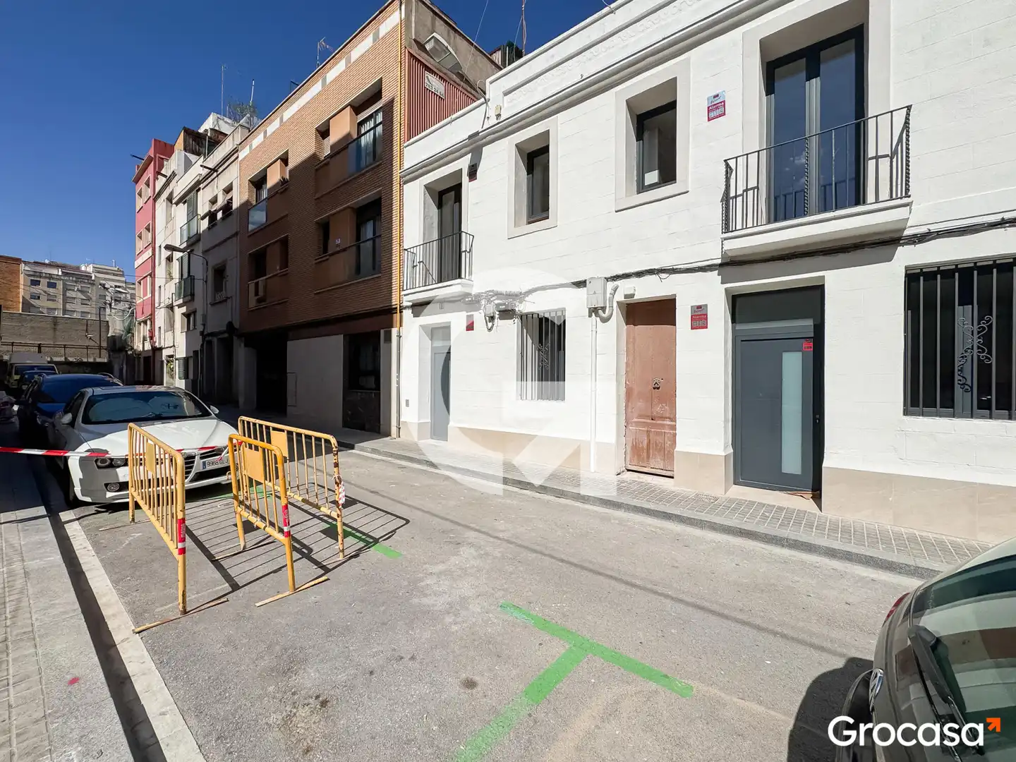 Vista exterior de Piso en venta en Barcelona con Aire acondicionado, Calefacción y Horno