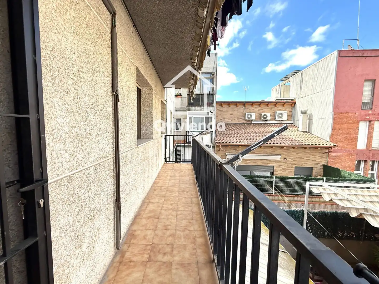 Vista exterior de Piso en venta en Polinyà con Calefacción, Terraza y Balcón