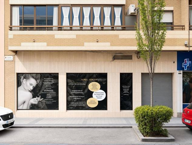 Local comercial en Alquiler en  italia, 30 en Ensanche - Diputación
