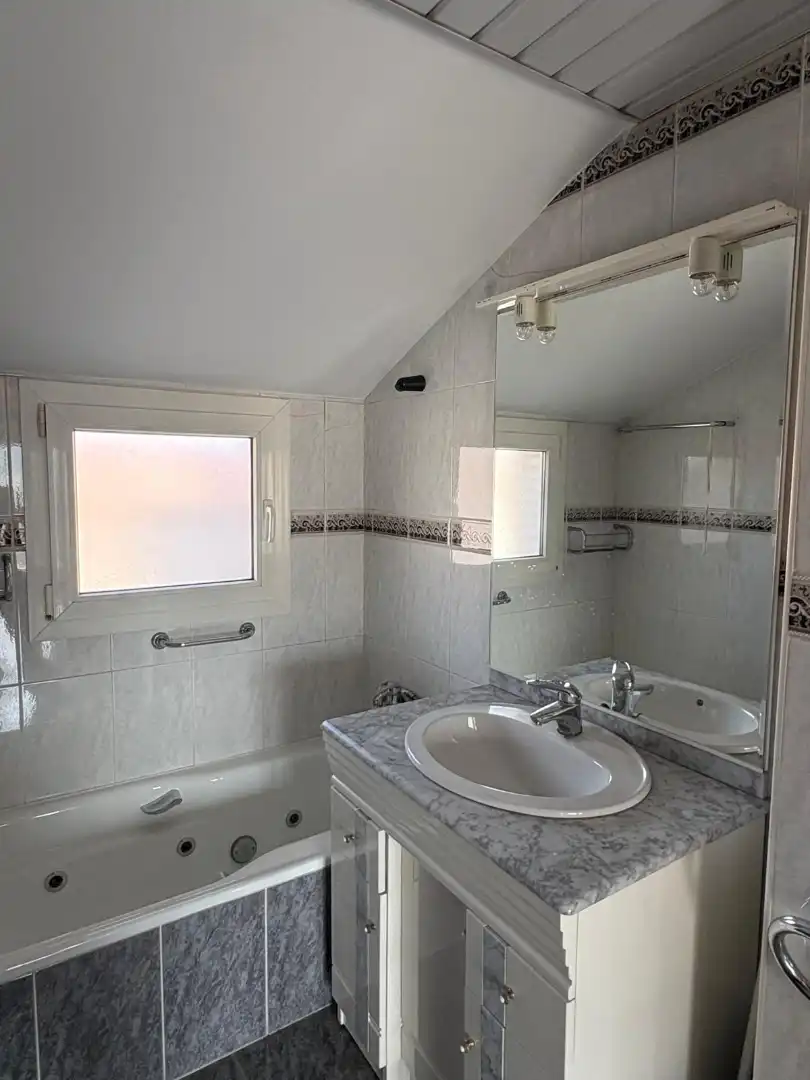 Baño de Dúplex en venta en Manresa con Aire acondicionado, Calefacción y Horno
